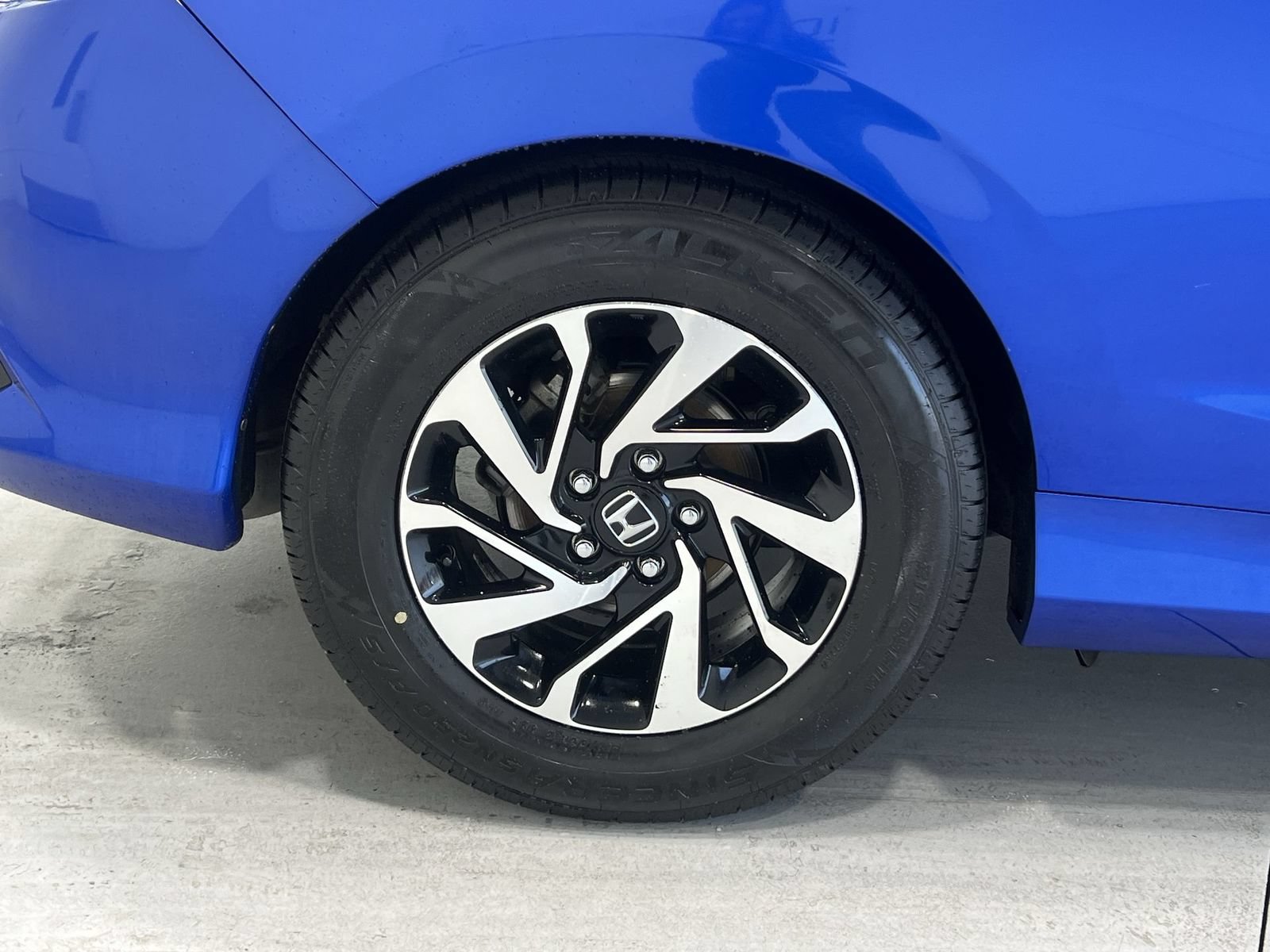 Used 2016 Honda Civic LX-P image 10