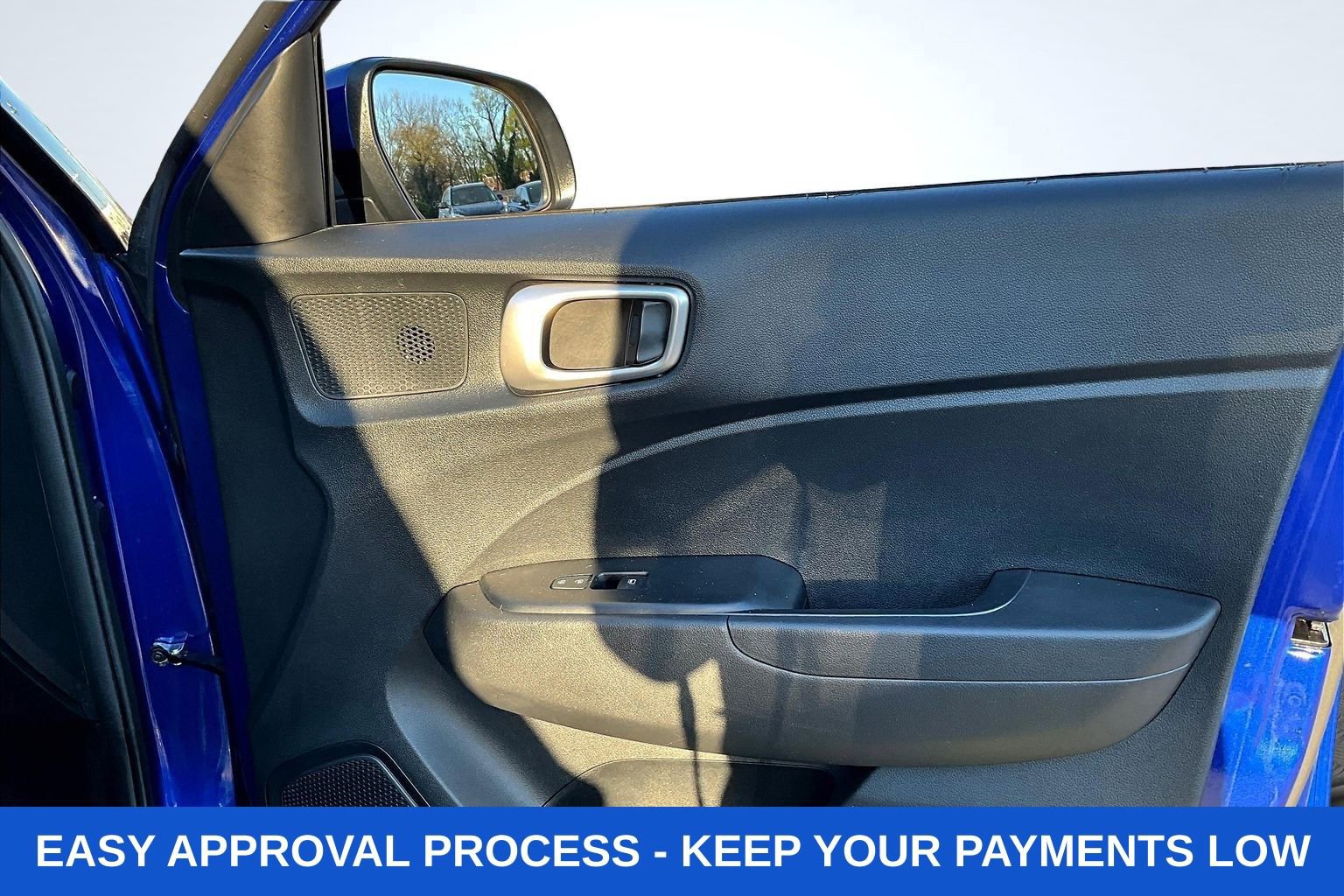 Used 2021 Hyundai Venue SEL FWD image 34