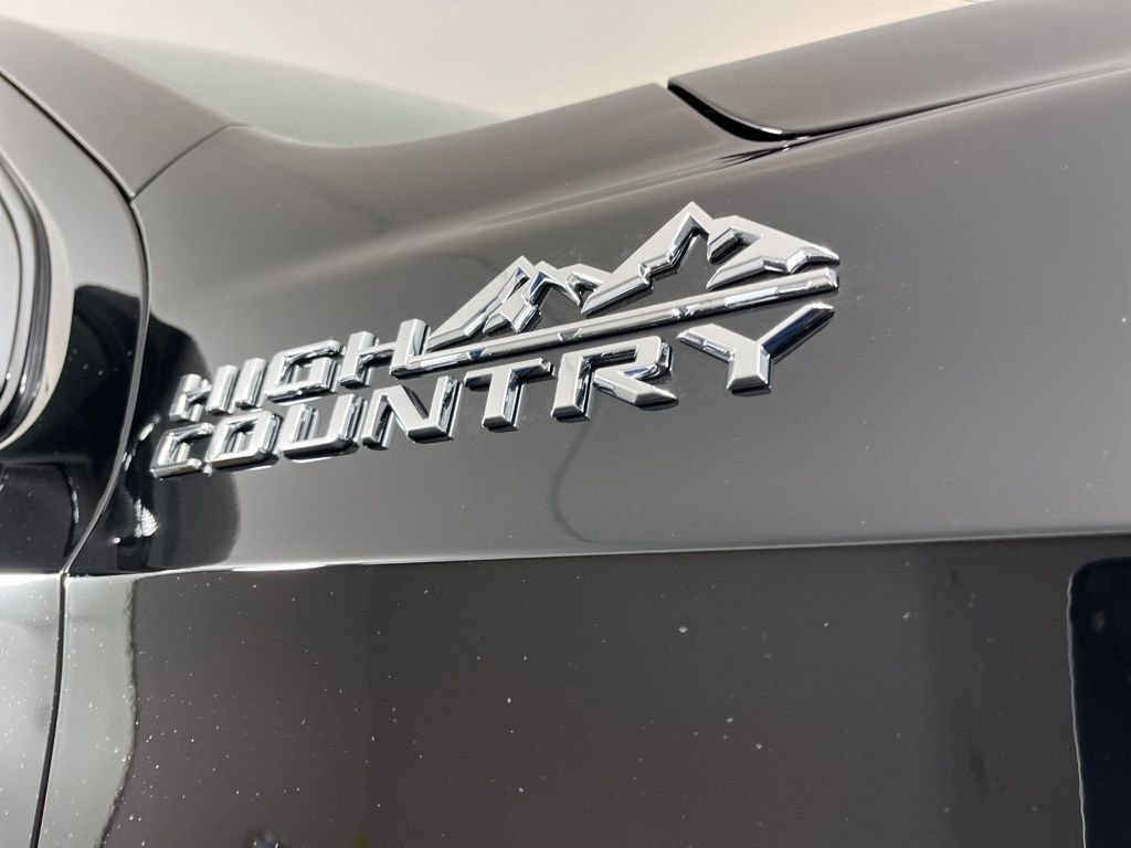 New 2026 Chevrolet Tahoe High Country image 8