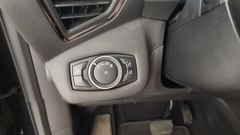 Used 2017 Ford Escape Titanium w/ Equipment Group 301A FWD image 23