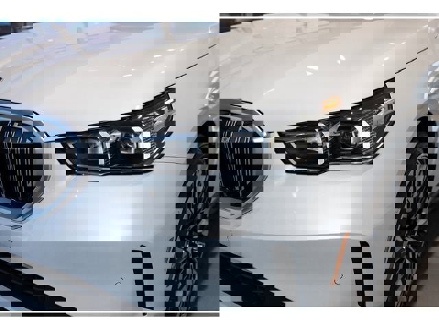 Used 2025 BMW 530i xDrive image 48