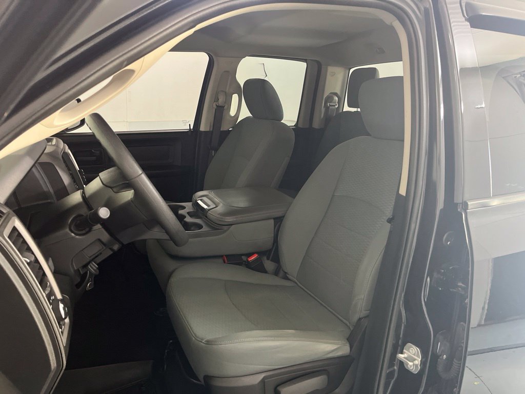 Used 2019 RAM 1500 ST w/ SXT Plus Group AWD/4WD image 18