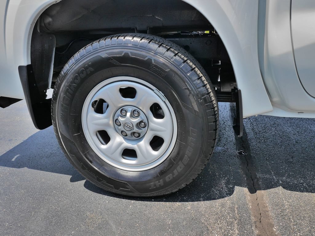 Used 2024 Nissan Frontier S w/ Technology Package AWD/4WD image 9