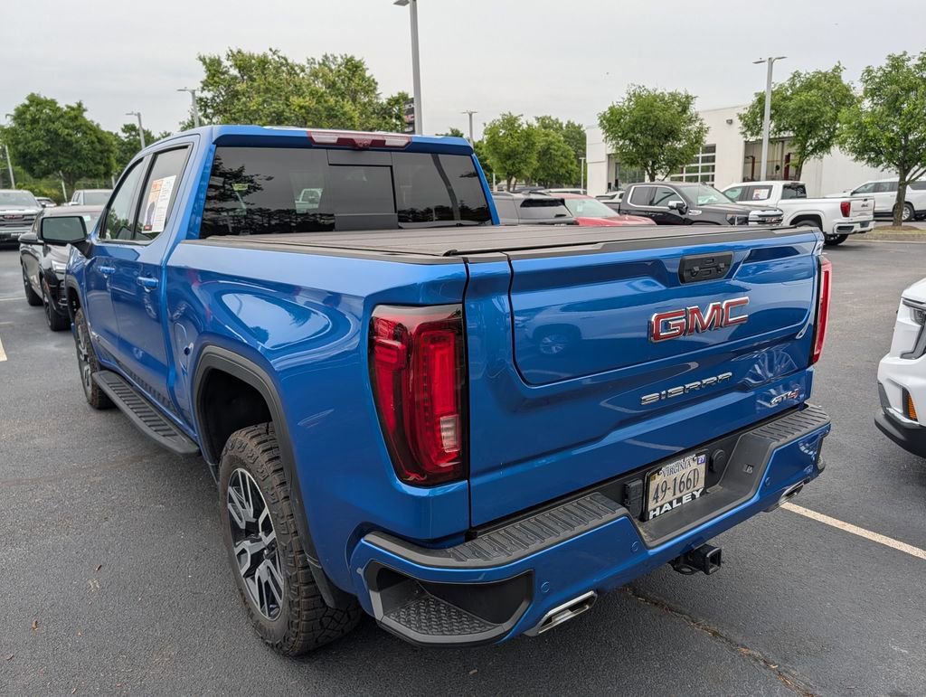 Used 2024 GMC Sierra 1500 AT4 w/ Technology Package AWD/4WD image 6