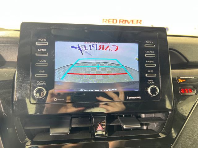 Used 2023 Toyota Camry SE image 19
