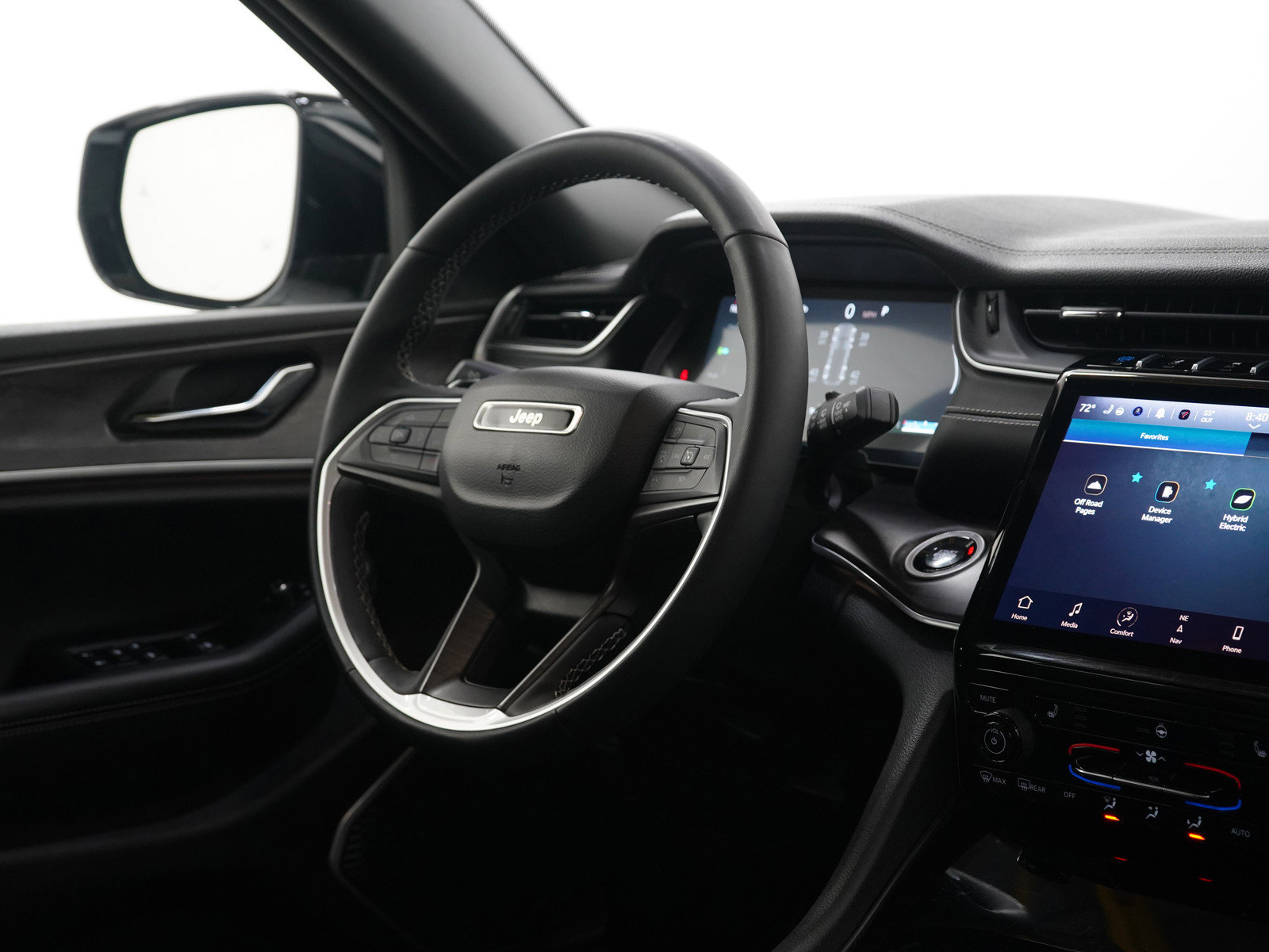 Used 2024 Jeep Grand Cherokee Limited 4xe image 12