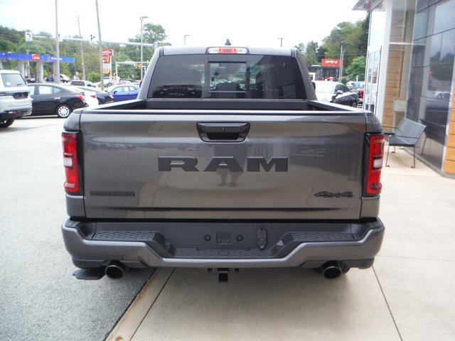 New 2027 RAM 1500 4x4 Crew Cab image 15