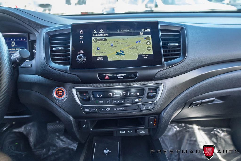 Used 2025 Honda Passport TrailSport image 32