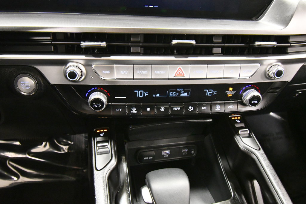Certified 2024 Kia Telluride S w/ S Sunroof Package AWD/4WD image 27
