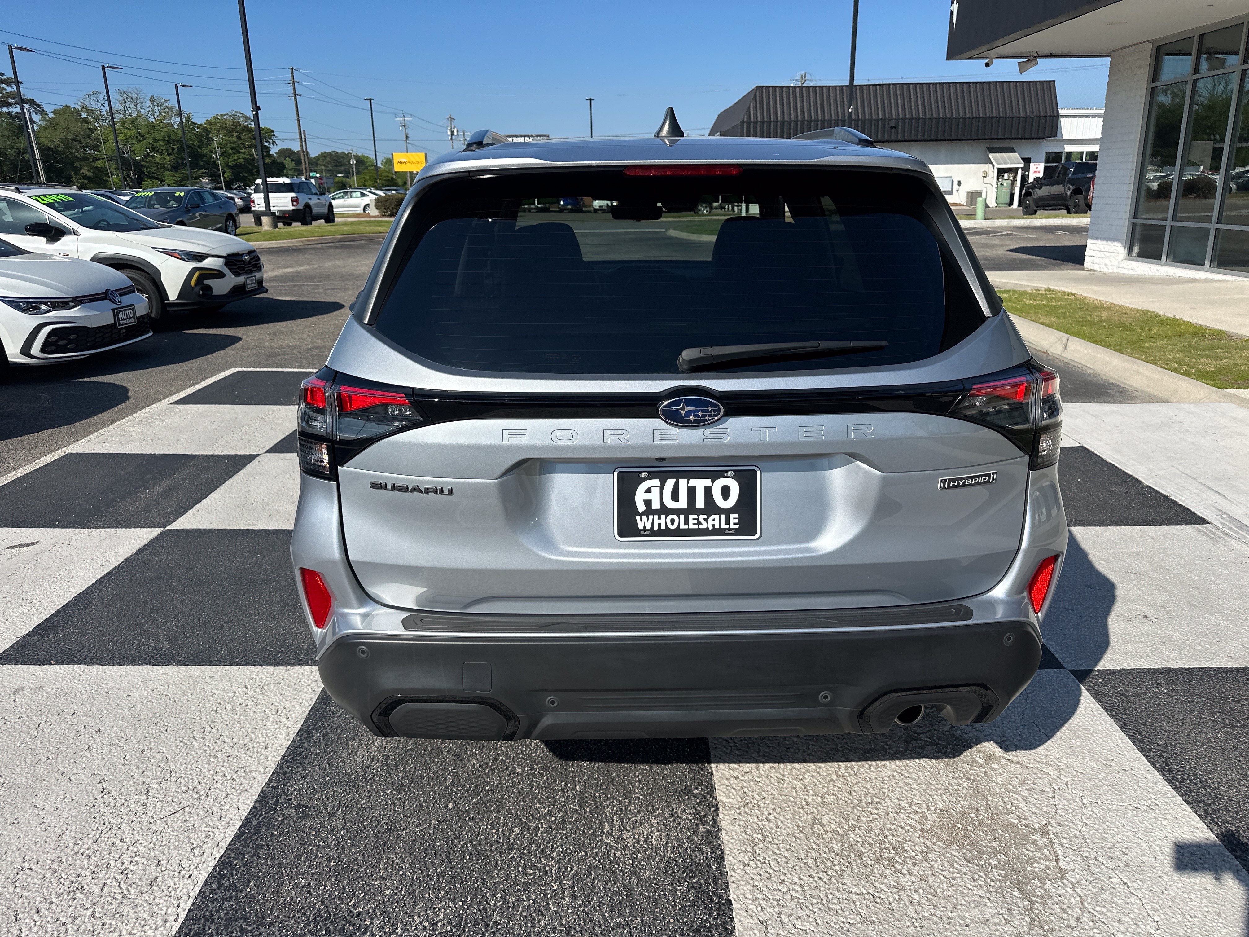 Used 2025 Subaru Forester Touring w/ Touring Package AWD/4WD image 4