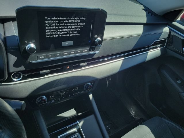 Used 2024 Mitsubishi Outlander SE AWD/4WD image 29