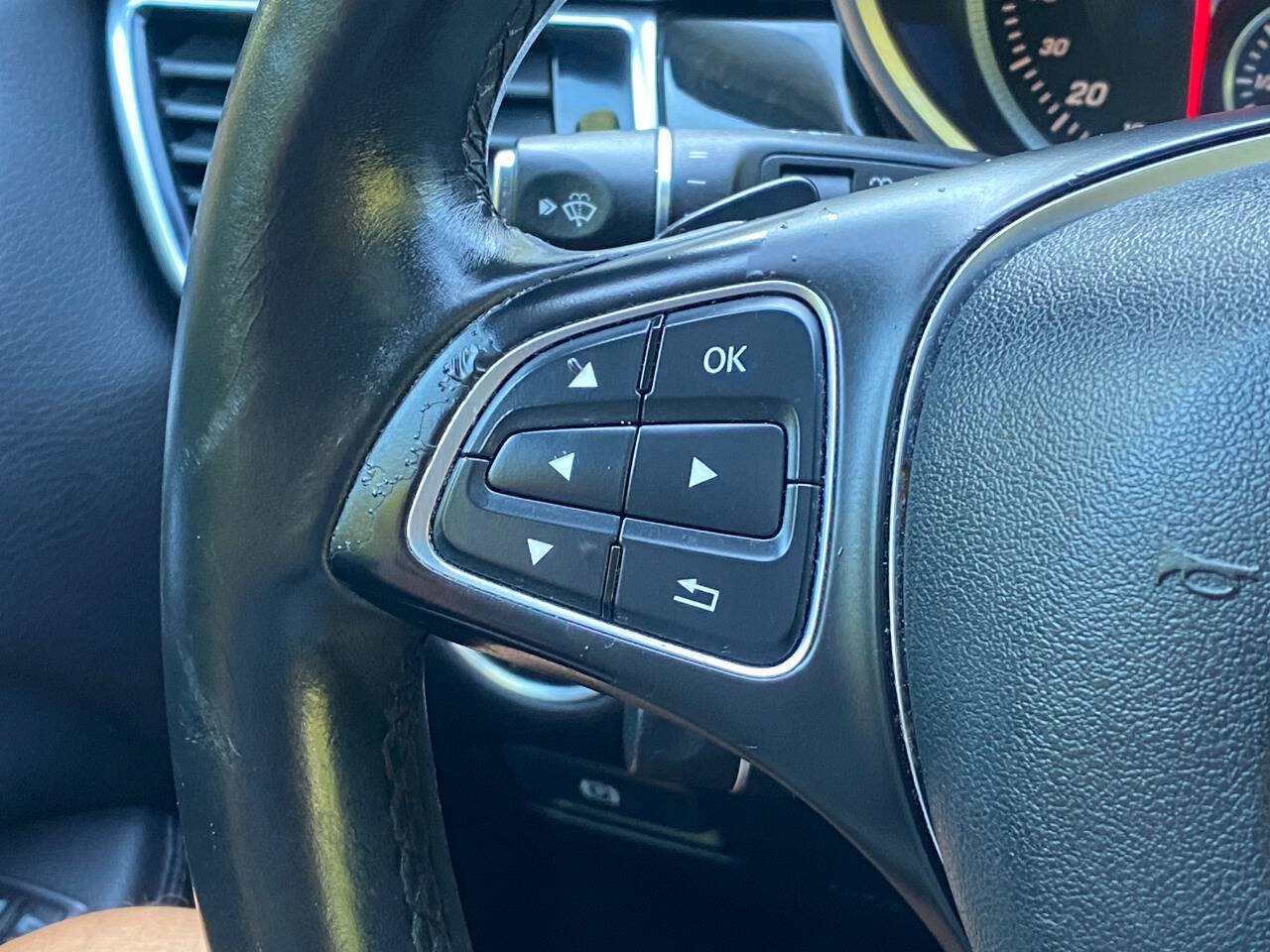 Used 2016 Mercedes-Benz GLE 350 image 24