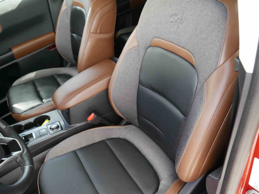 Used 2024 Ford Bronco Sport Outer Banks w/ Tech Package image 24