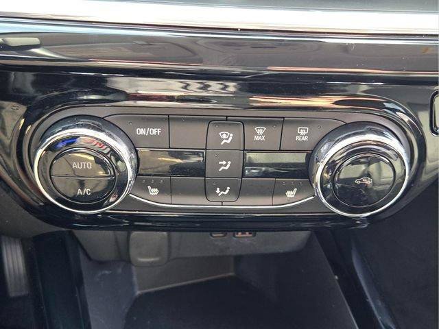 Certified 2024 Chevrolet Trax ACTIV w/ Driver Confidence Package FWD image 25