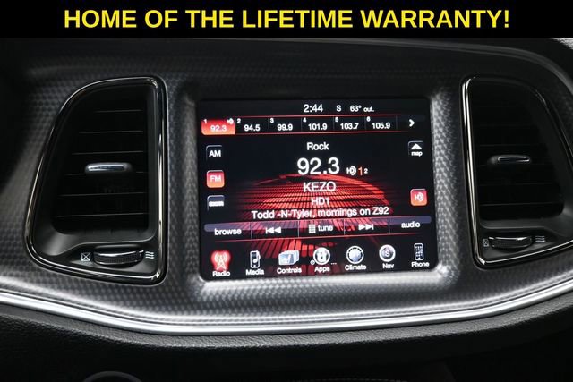 Used 2016 Dodge Challenger SRT Hellcat RWD image 23
