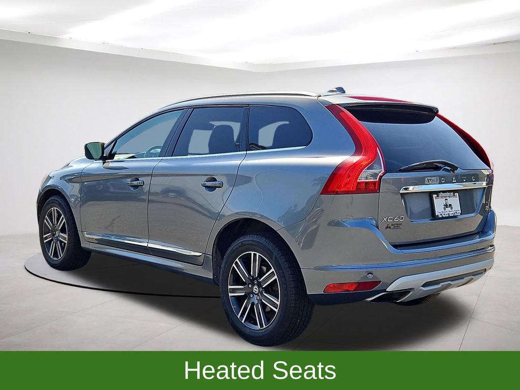 Used 2017 Volvo XC60 T5 Dynamic FWD image 5