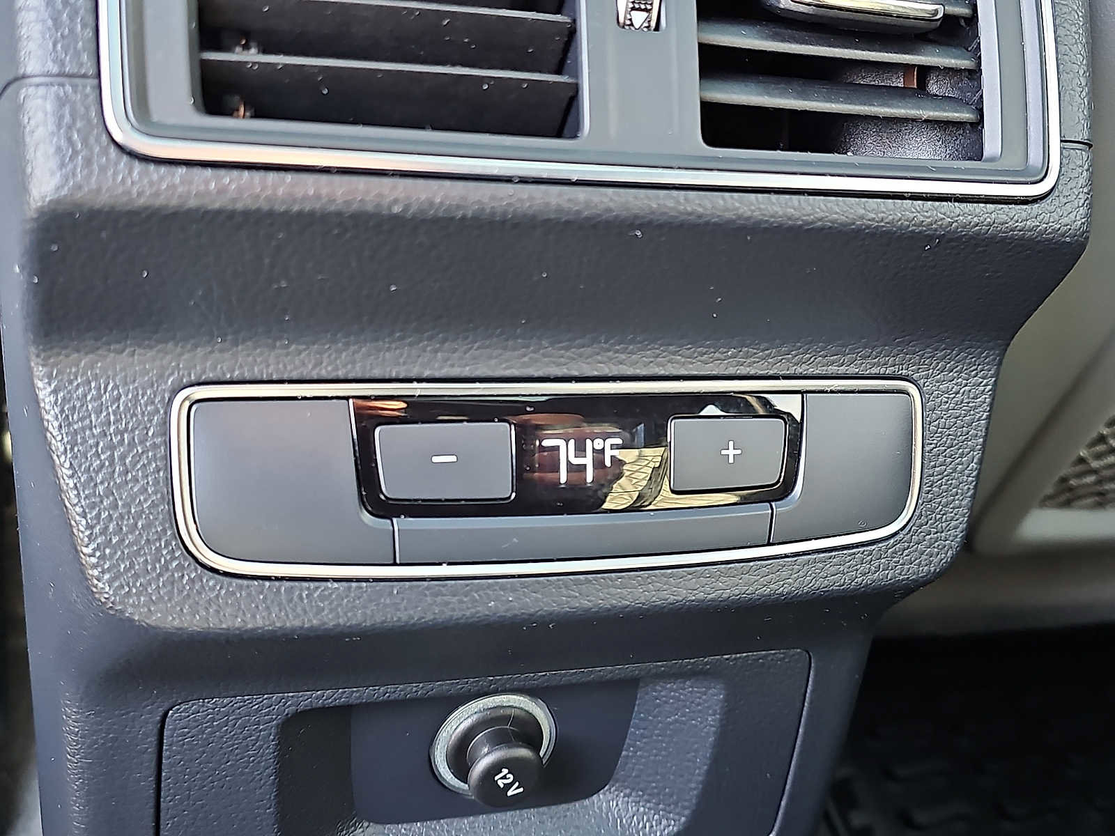 Used 2018 Audi SQ5 Premium Plus image 11
