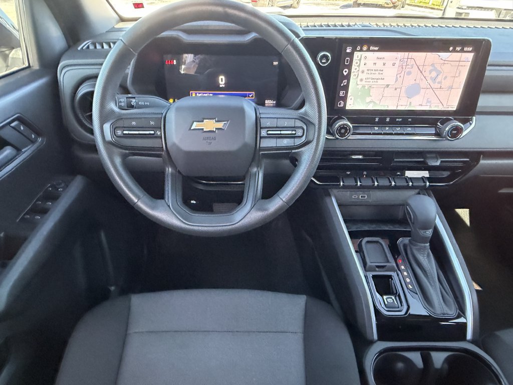 Used 2026 Chevrolet Colorado W/T RWD image 14