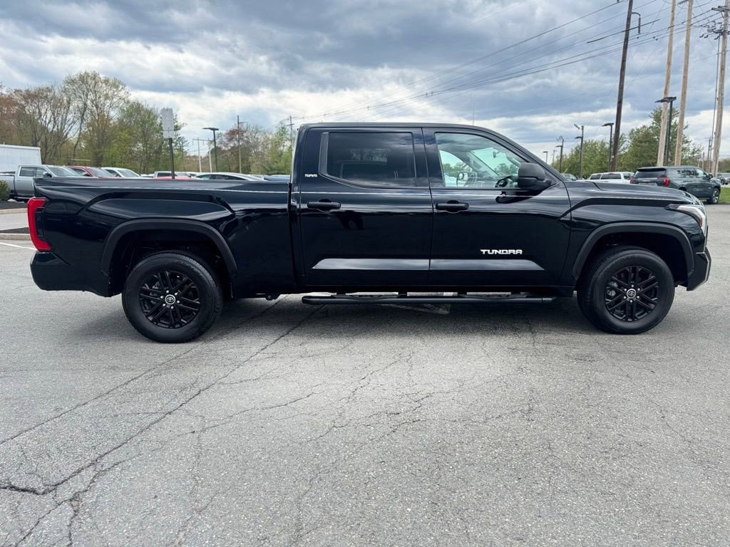 Used 2024 Toyota Tundra SR5 AWD/4WD image 7