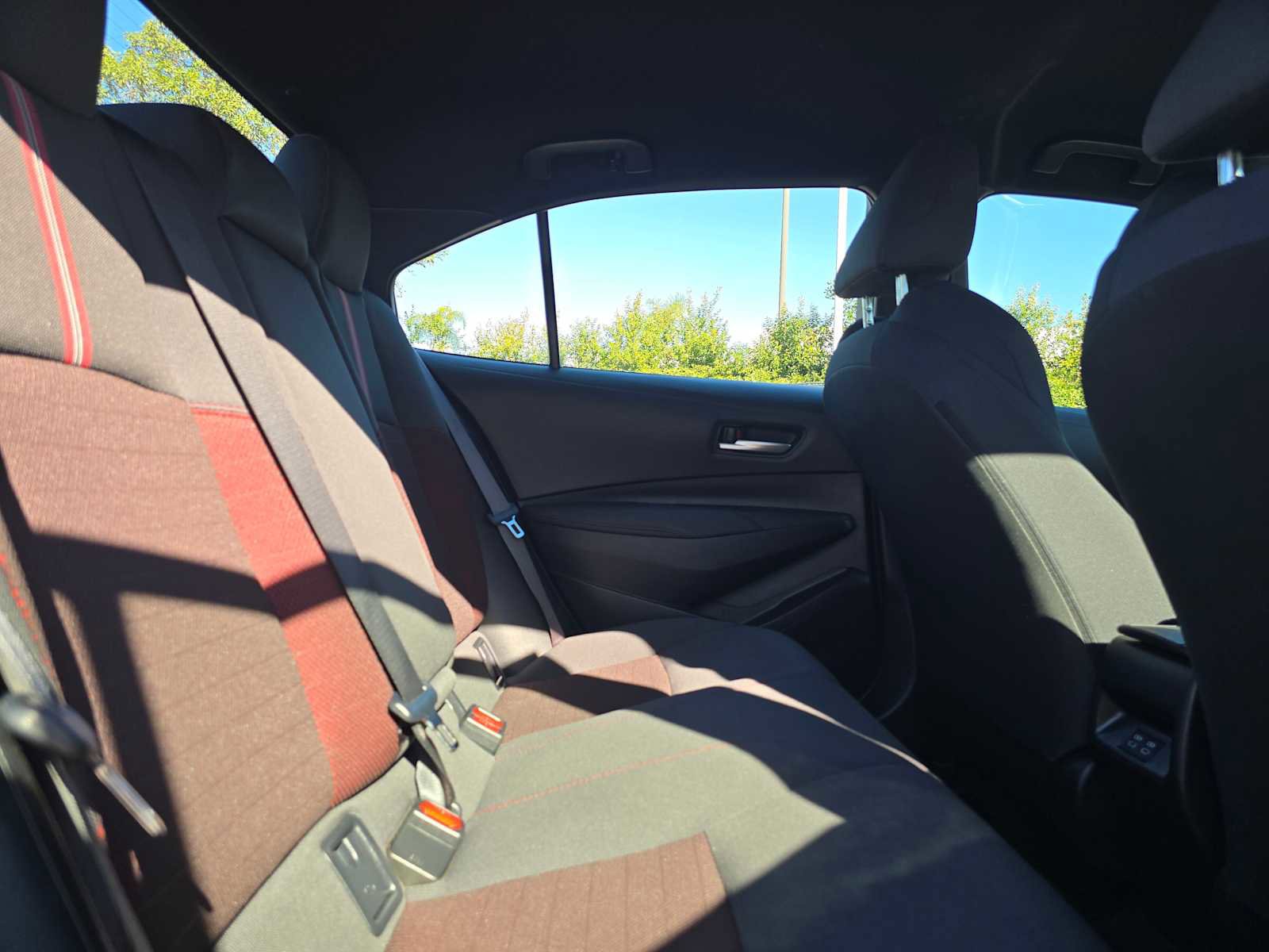 Certified 2024 Toyota Corolla SE image 12