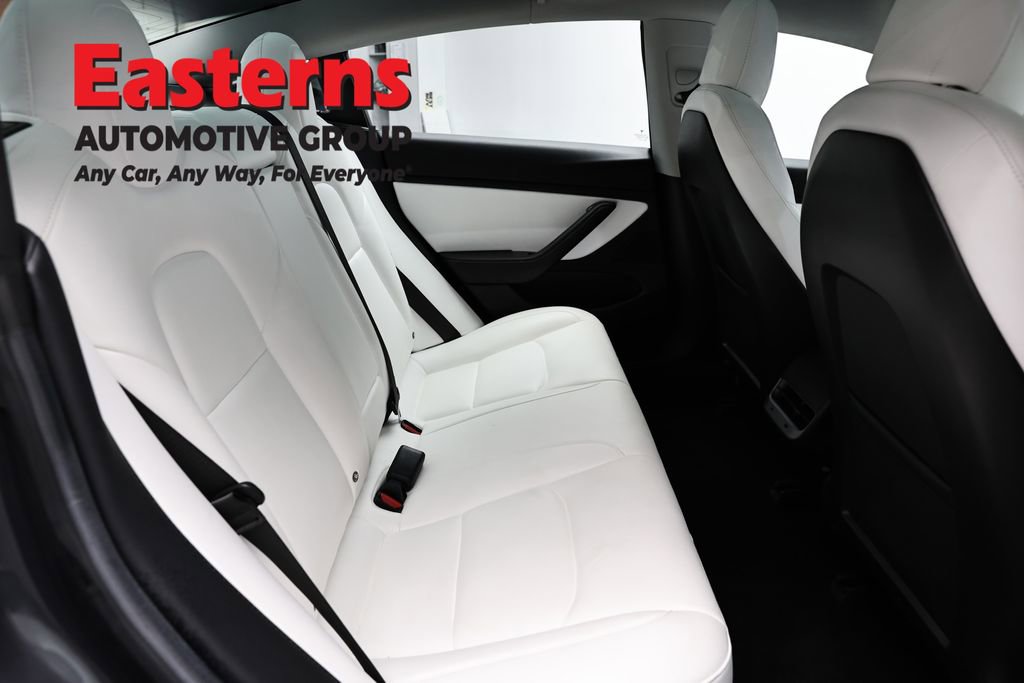Used 2018 Tesla Model 3 Long Range AWD/4WD image 17