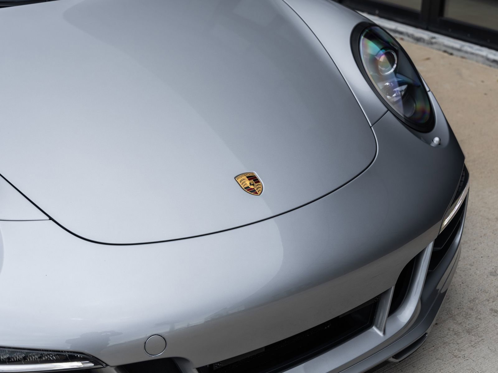 Used 2016 Porsche 911 Carrera GTS RWD image 28