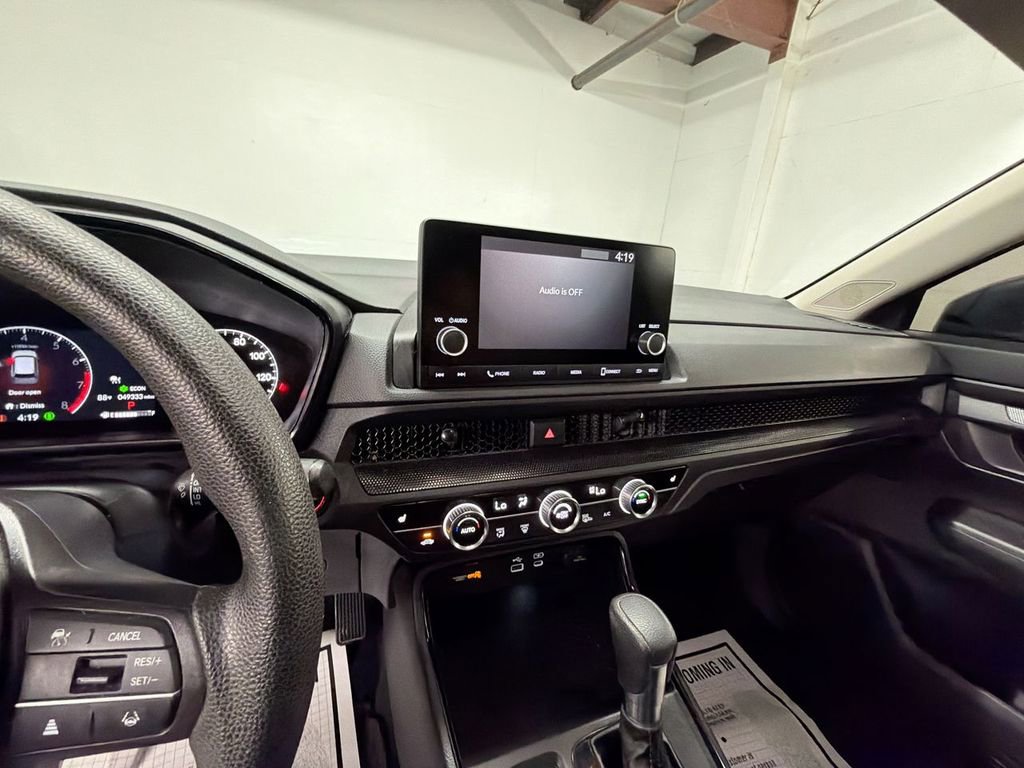 Used 2024 Honda CR-V EX image 17