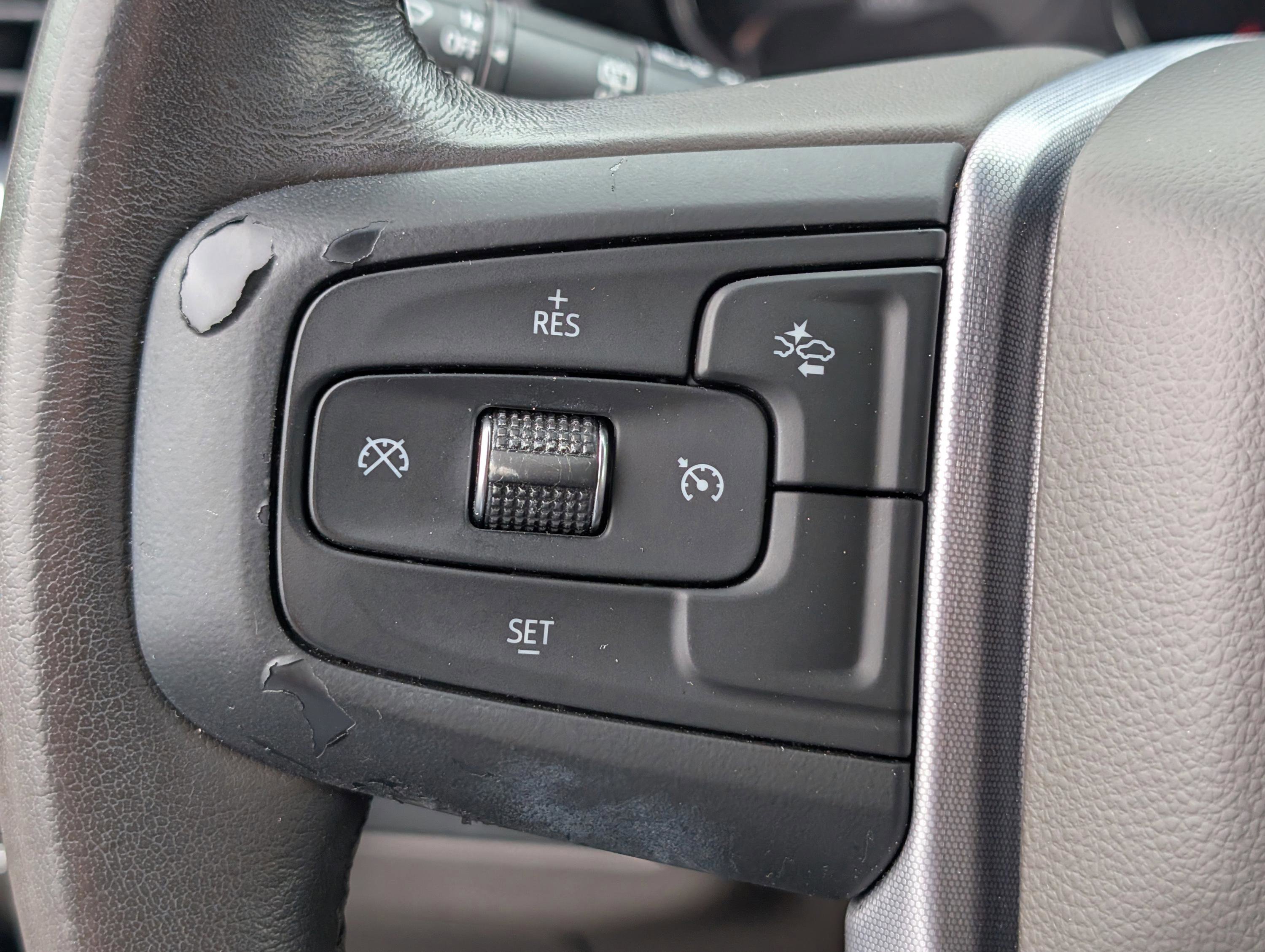 Used 2021 GMC Yukon SLT RWD image 18