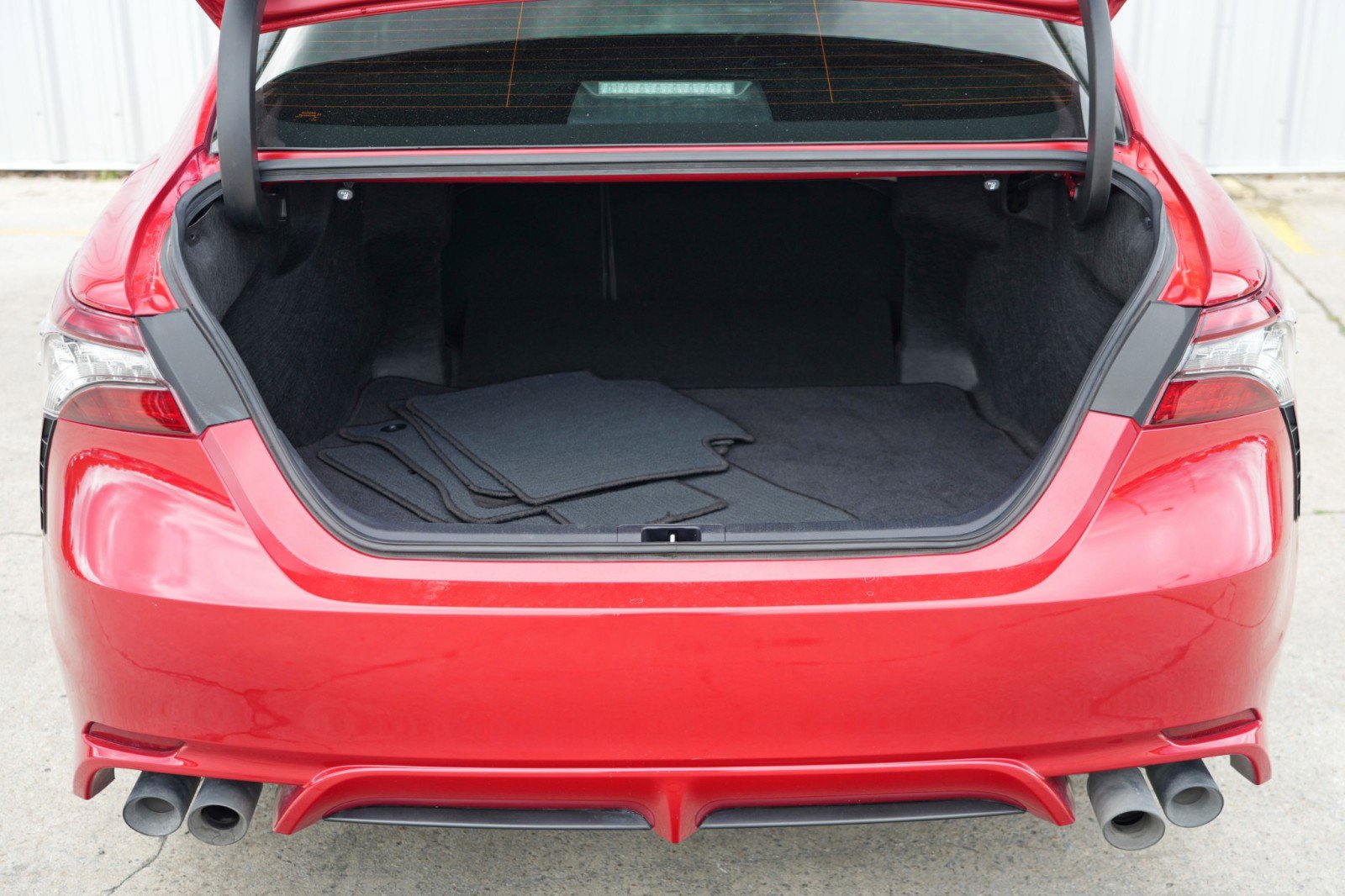 Used 2024 Toyota Camry XSE image 8