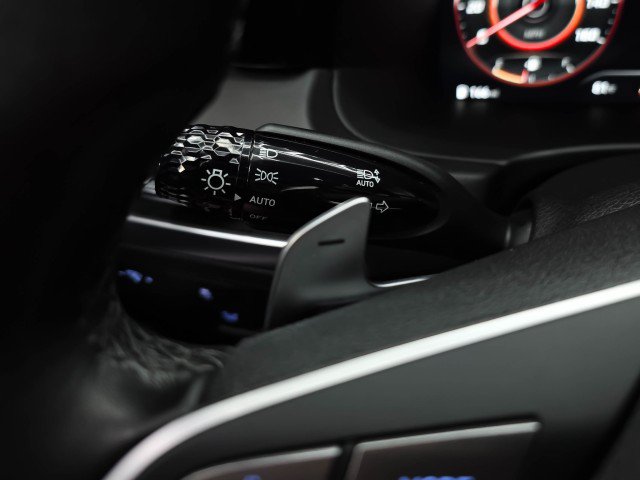 Used 2024 Hyundai Palisade Calligraphy FWD image 24
