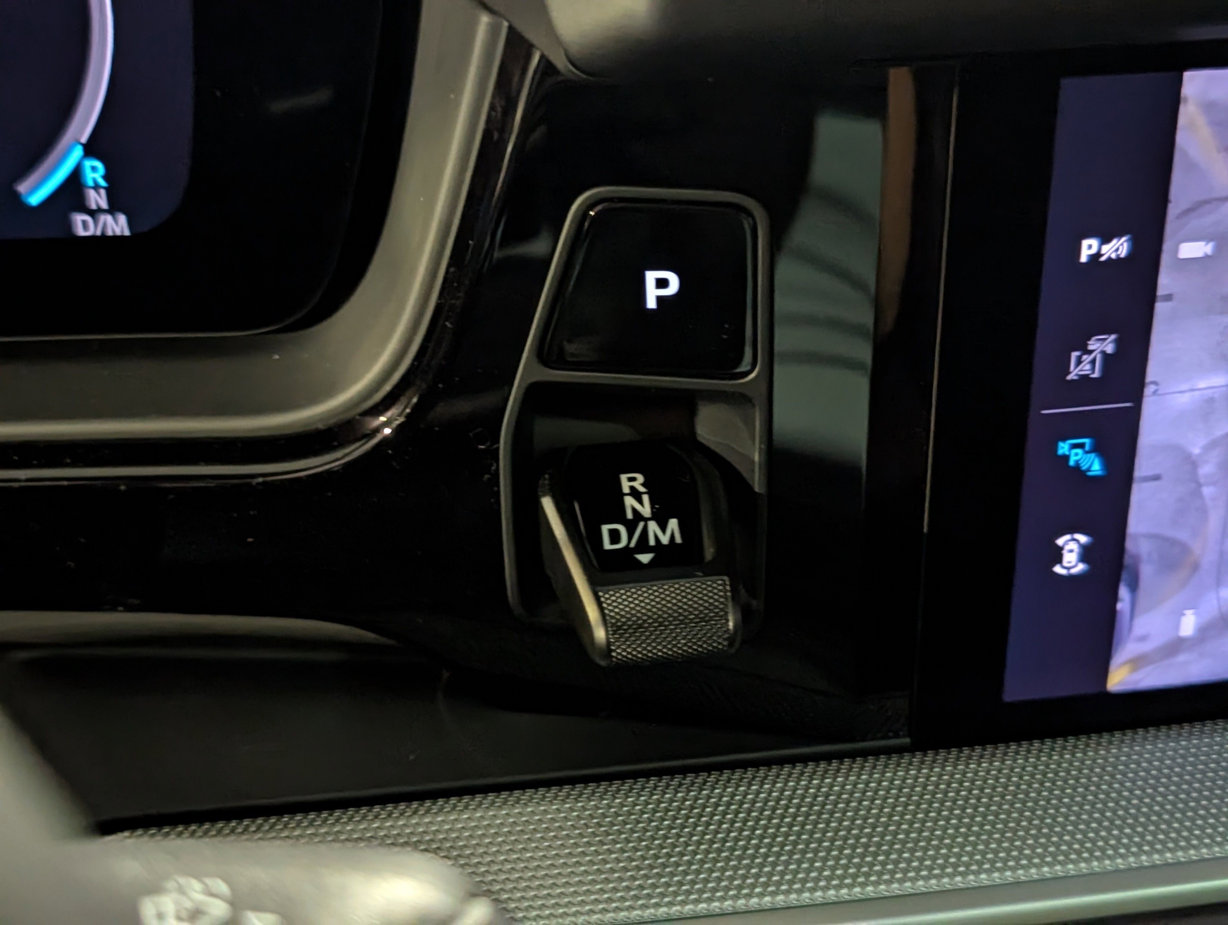 New 2026 Porsche Cayenne image 38