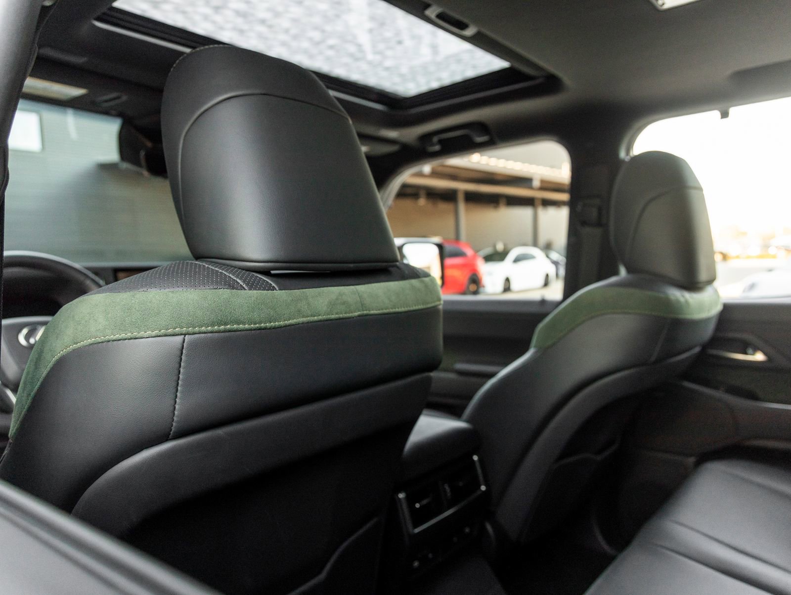 Used 2024 Lexus GX 550 550 Overtrail image 27