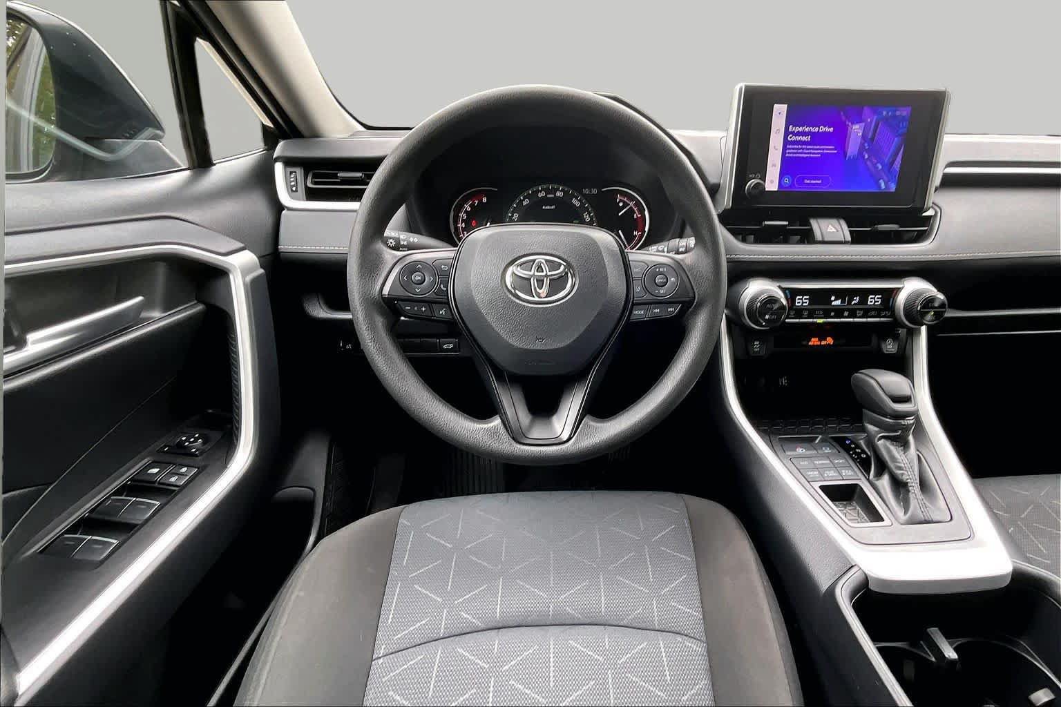 Used 2025 Toyota RAV4 XLE w/ Convenience Package AWD/4WD image 6
