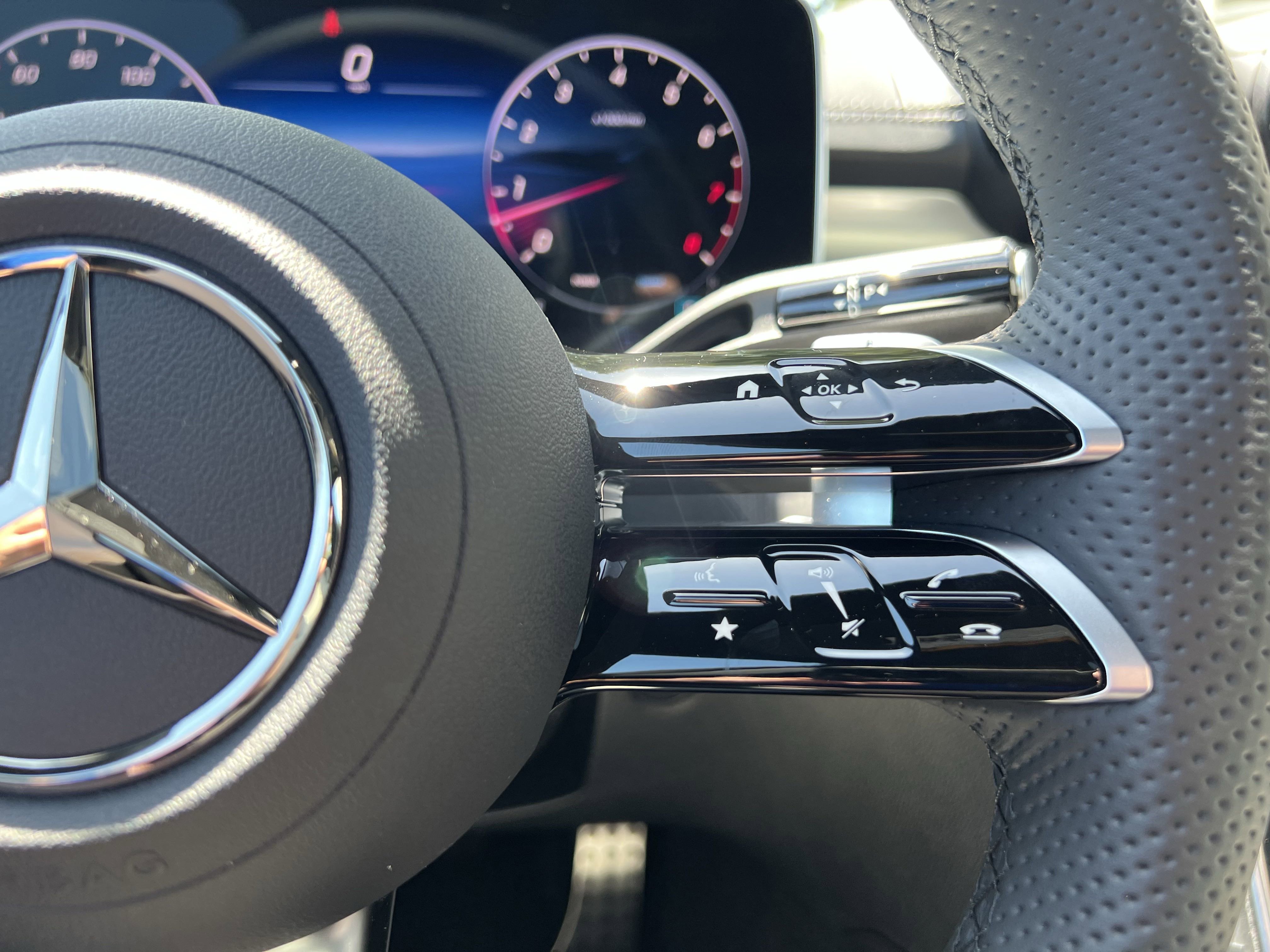 New 2025 Mercedes-Benz C 300 4MATIC Sedan image 22