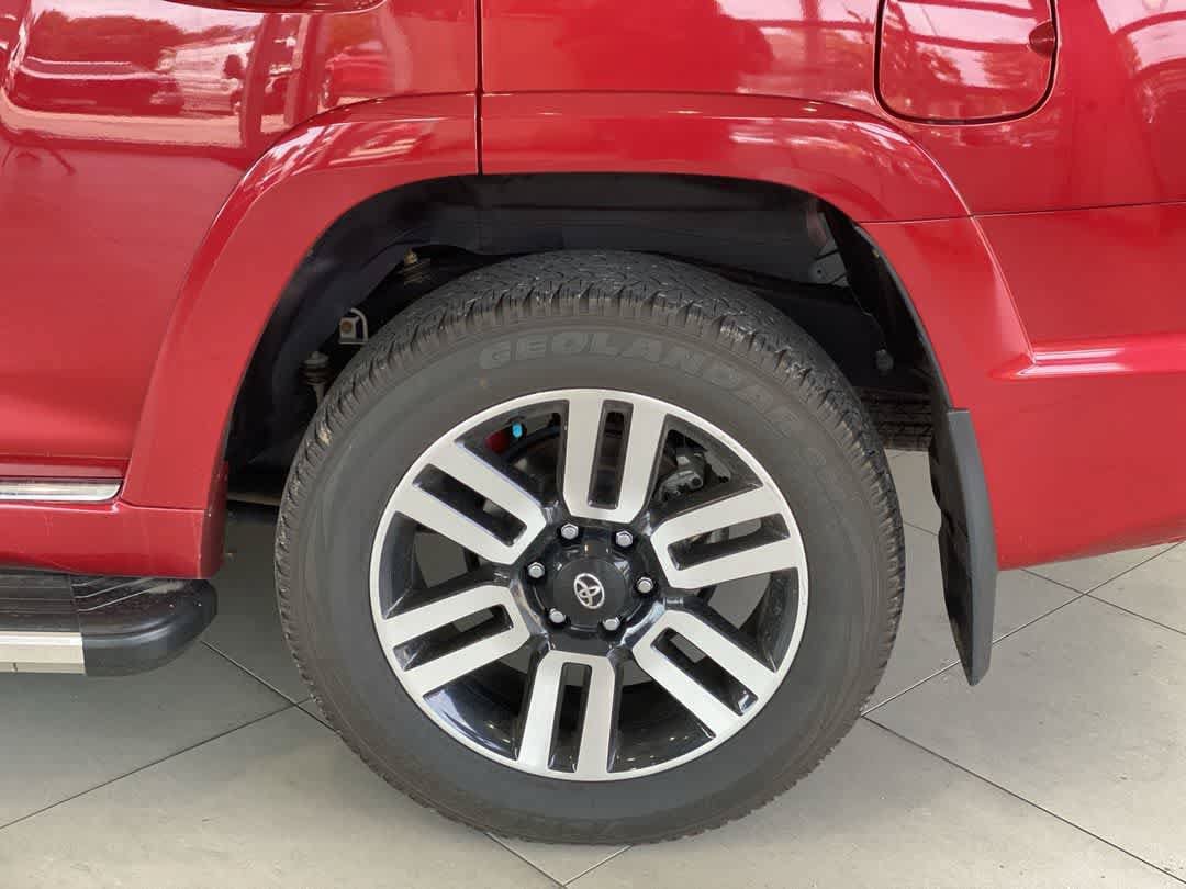 Used 2022 Toyota 4Runner Limited AWD/4WD image 13
