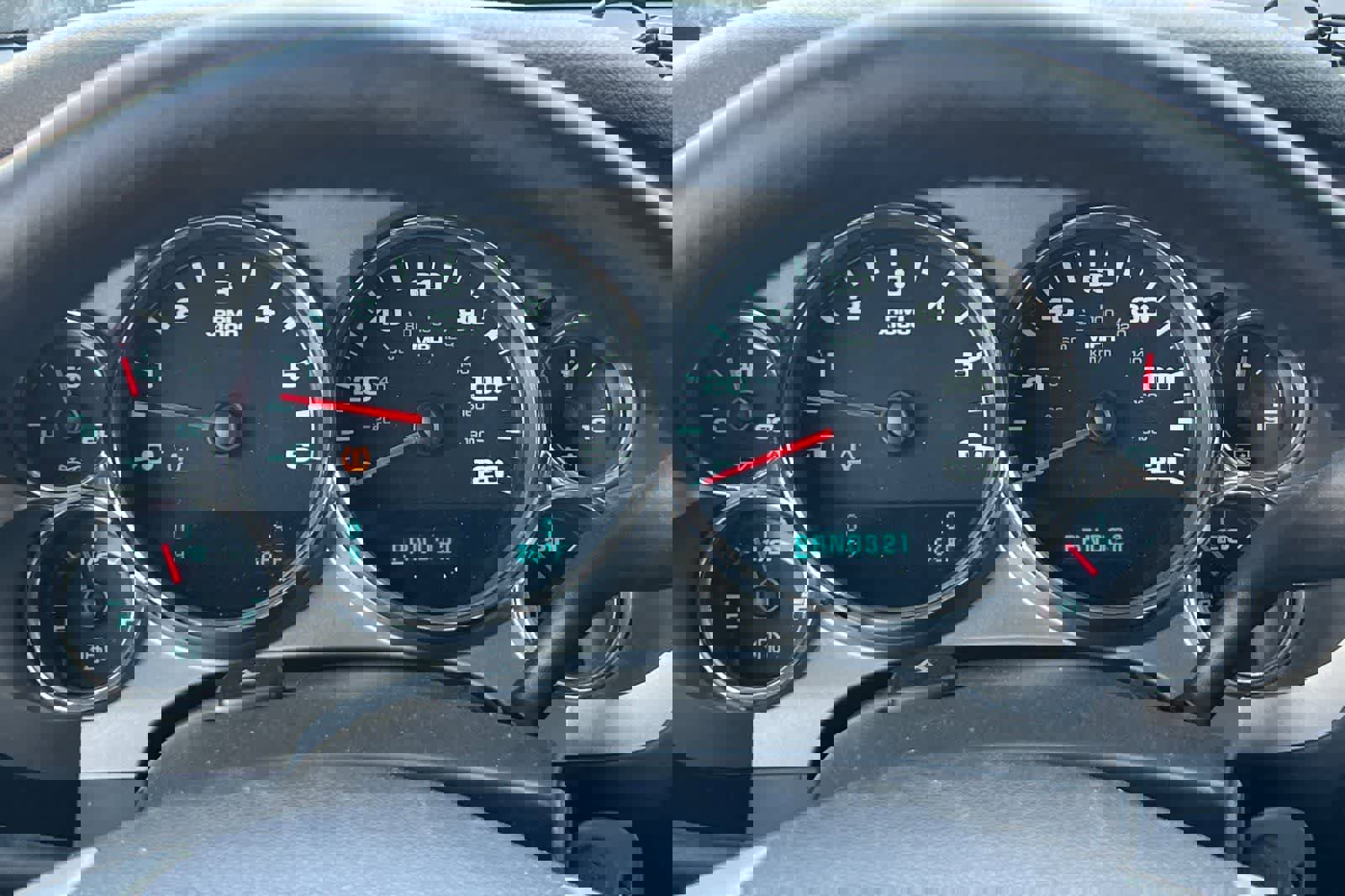 Used 2009 Chevrolet Silverado 1500 LT w/ Regional Value Package image 23