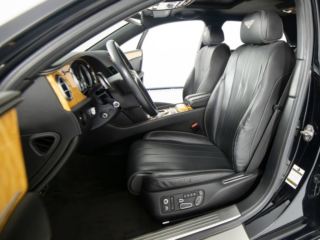 Used 2015 Bentley Flying Spur V8 AWD/4WD image 36
