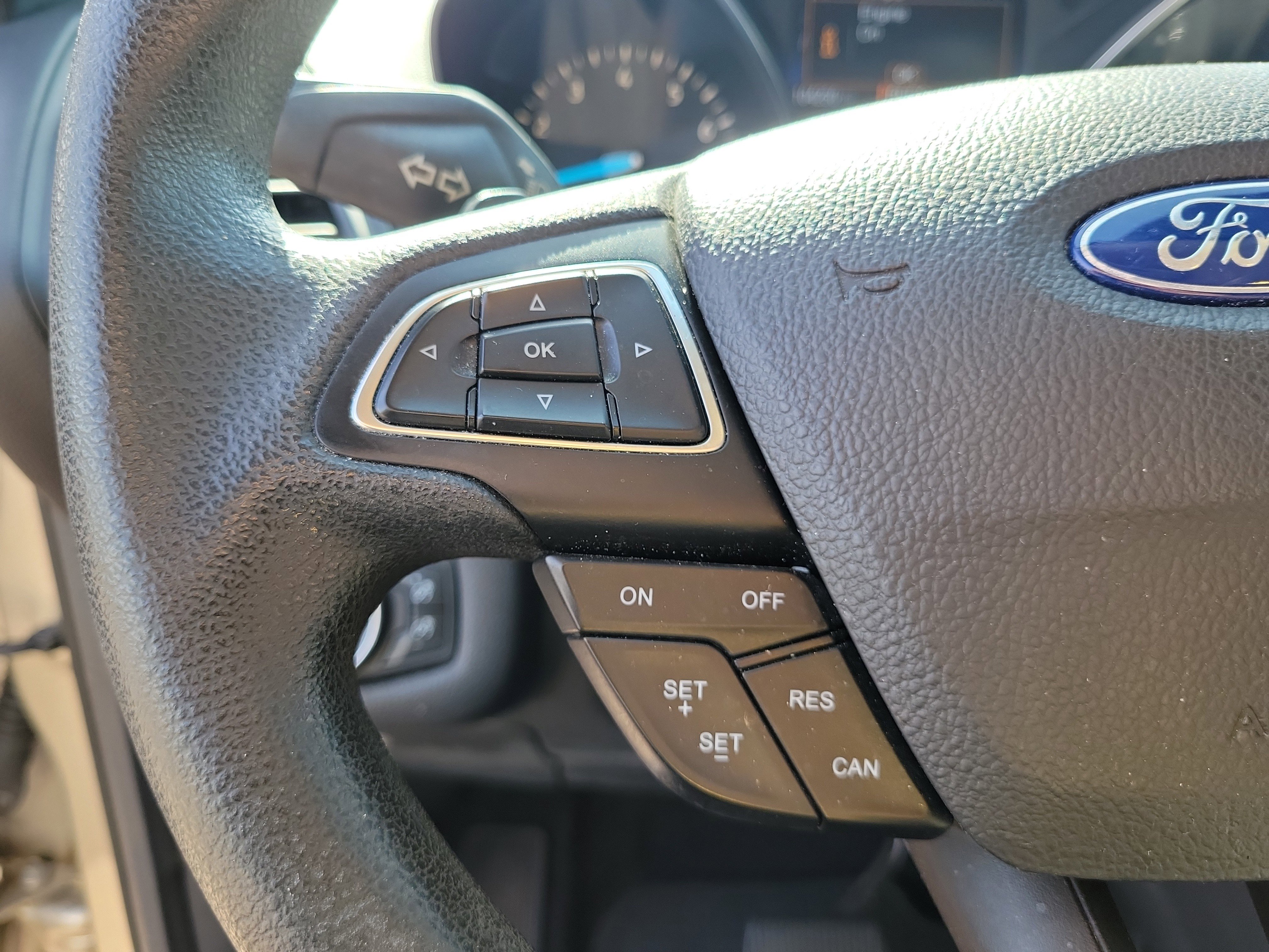 Used 2017 Ford Escape SE image 11