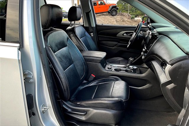 Used 2019 Chevrolet Traverse LT image 26