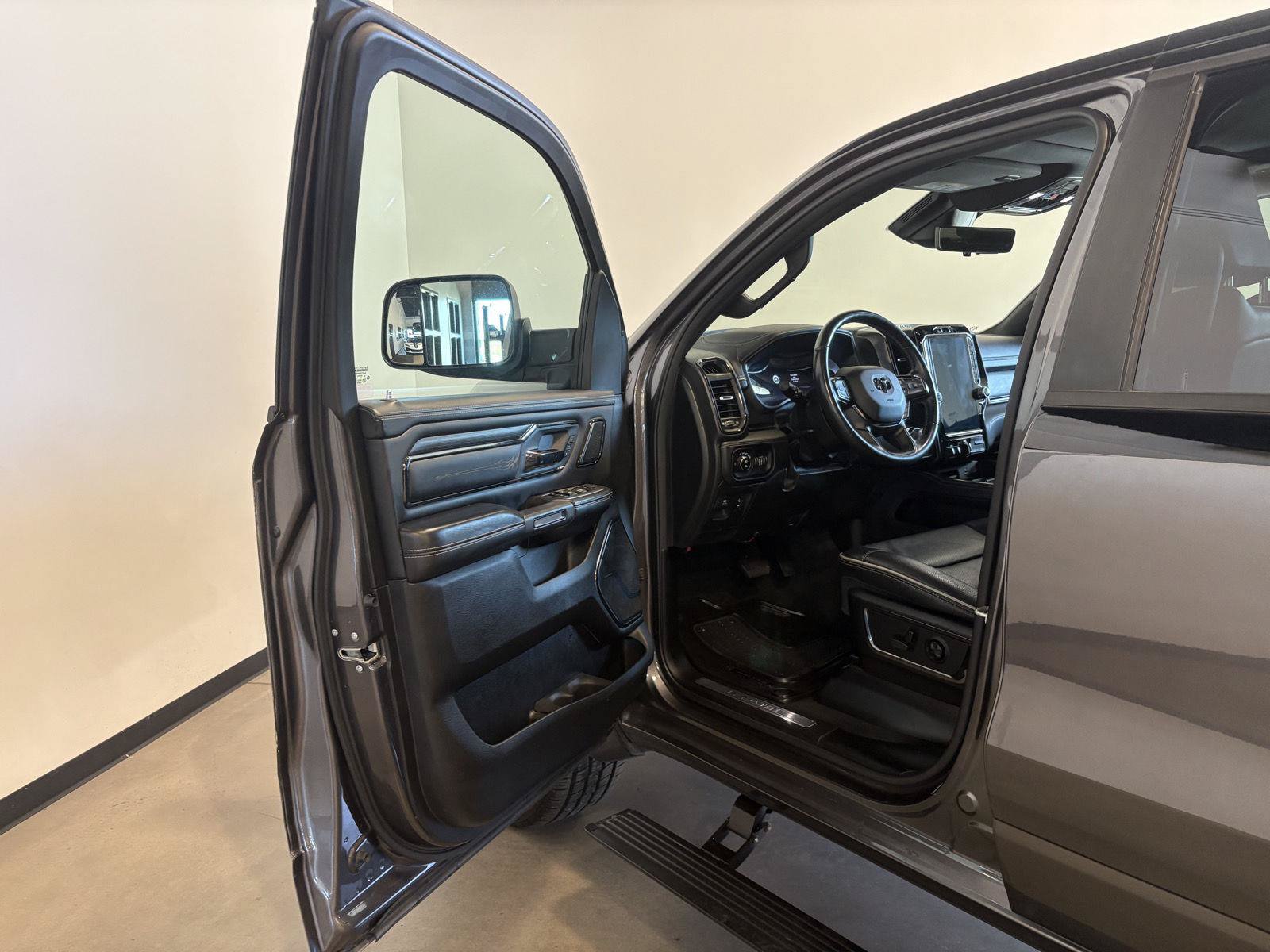 Used 2023 RAM 1500 Limited w/ (RED) Edition AWD/4WD image 13
