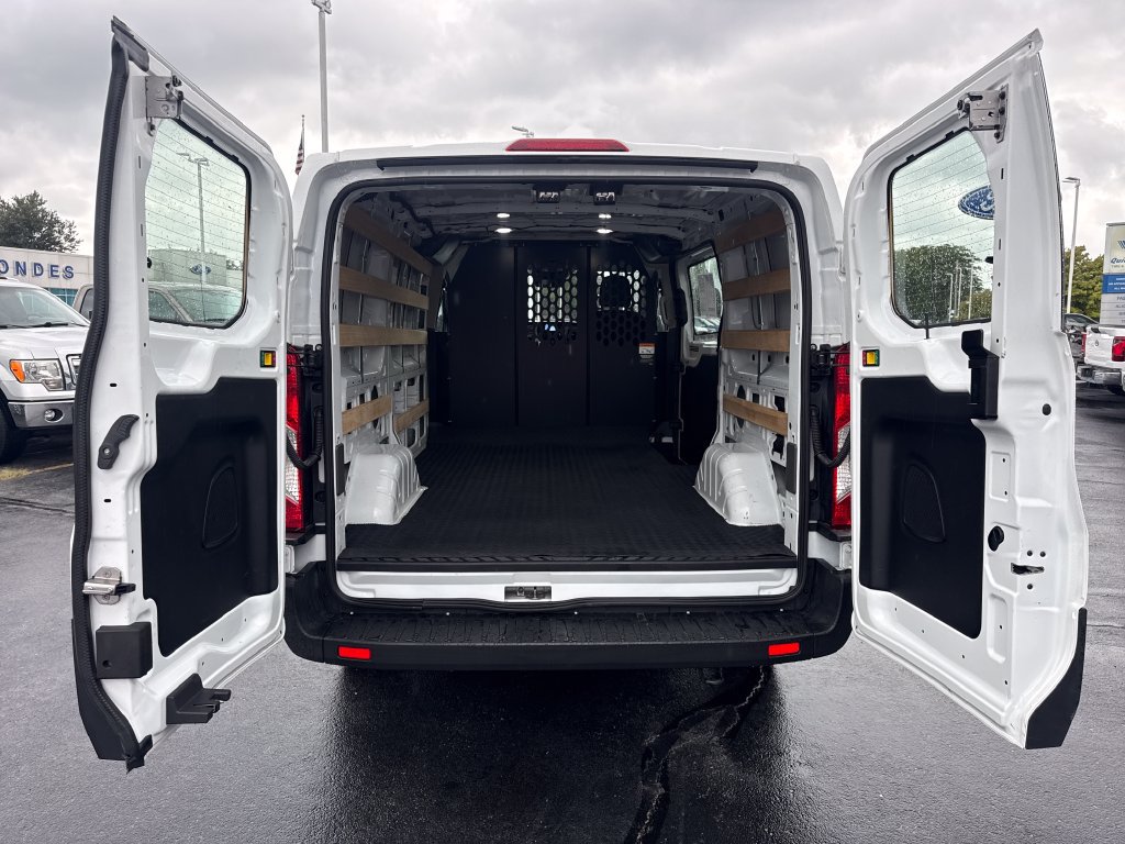 Used 2025 Ford Transit 250 Low Roof w/ Exterior Upgrade Package RWD image 13
