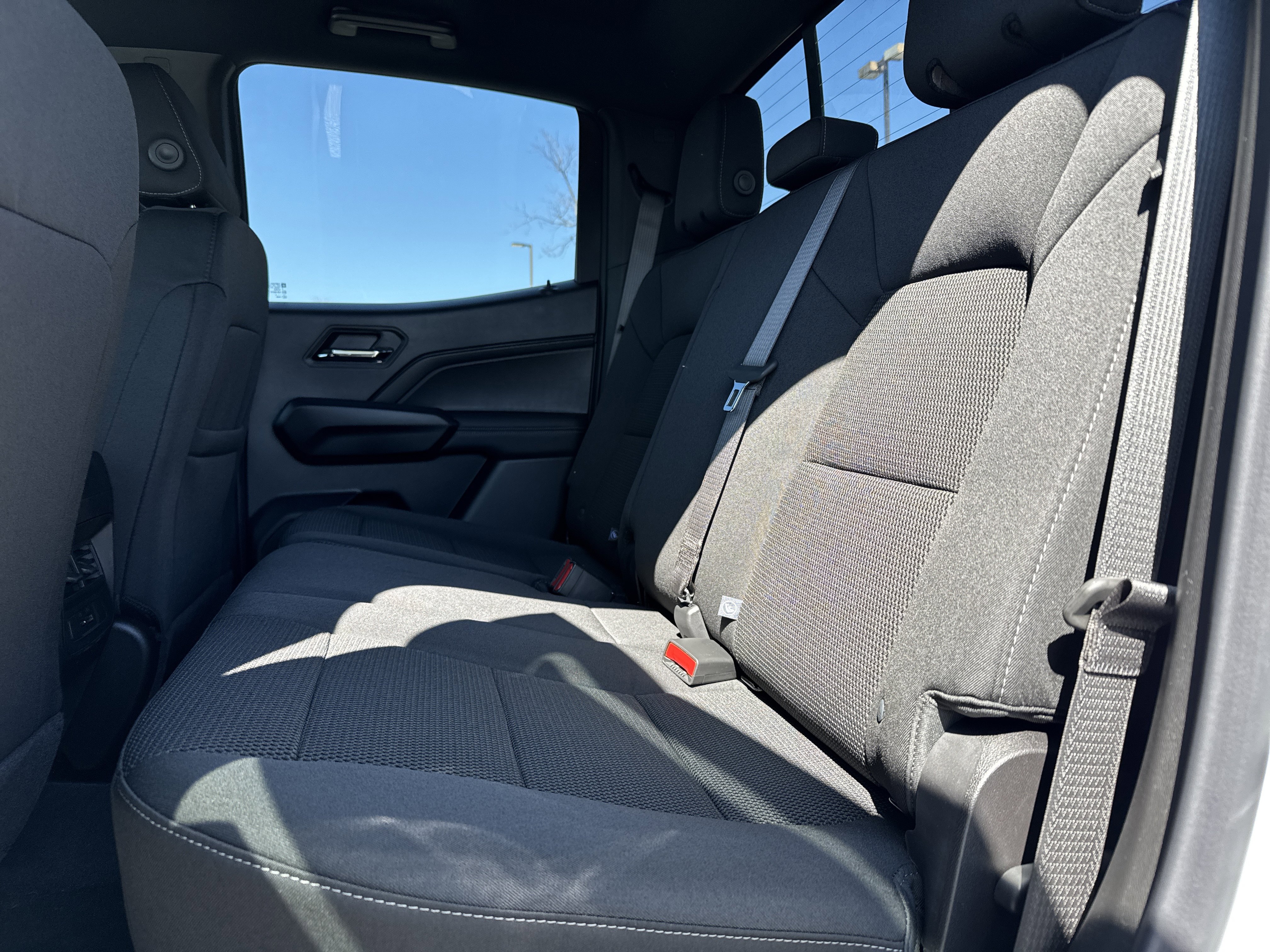 New 2026 GMC Canyon Elevation w/ Convenience Package image 28