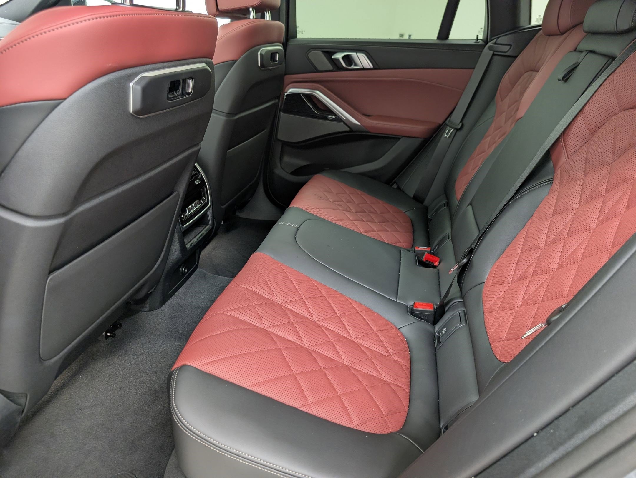 New 2026 BMW X6 xDrive40i image 15