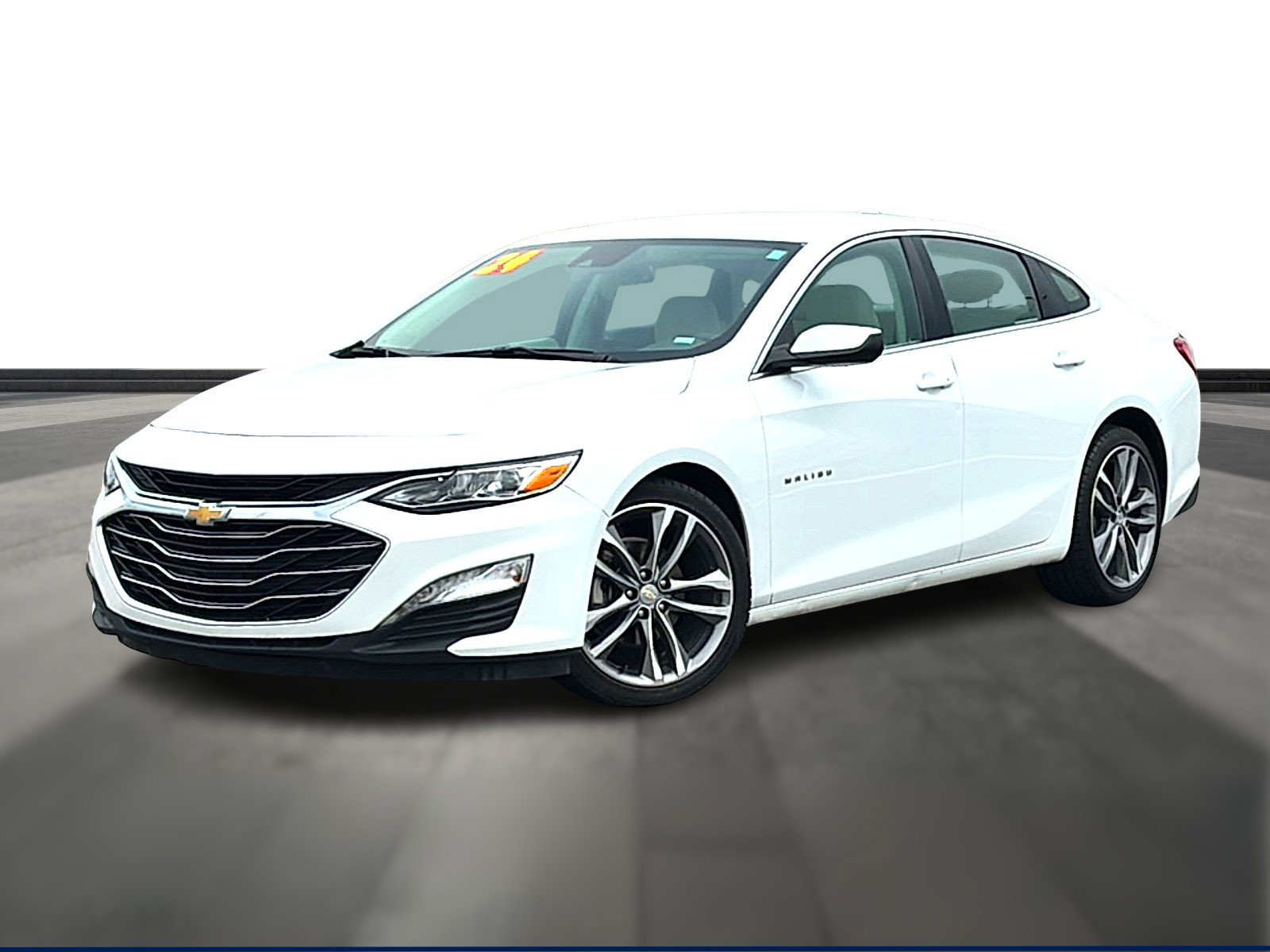 Used 2024 Chevrolet Malibu LT FWD image 1