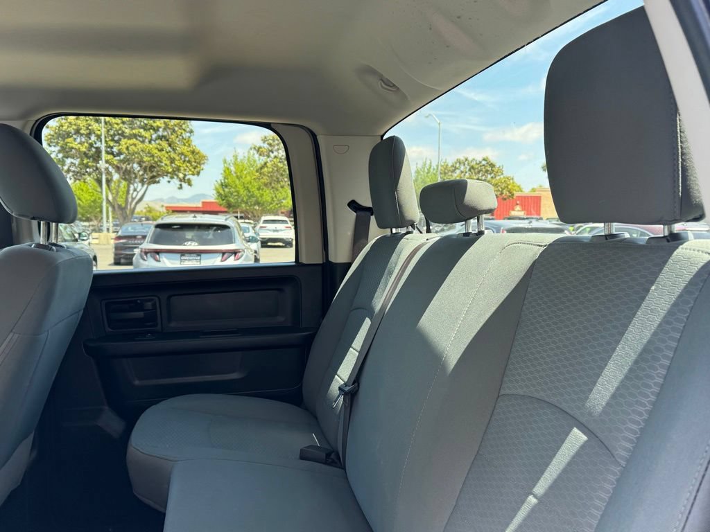 Used 2018 RAM 1500 Express RWD image 18