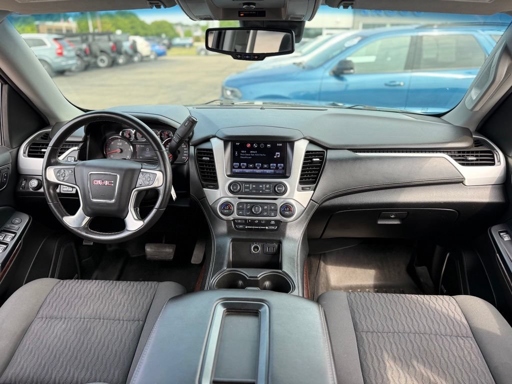 Used 2016 GMC Yukon SLE w/ HD Trailering Package AWD/4WD image 2
