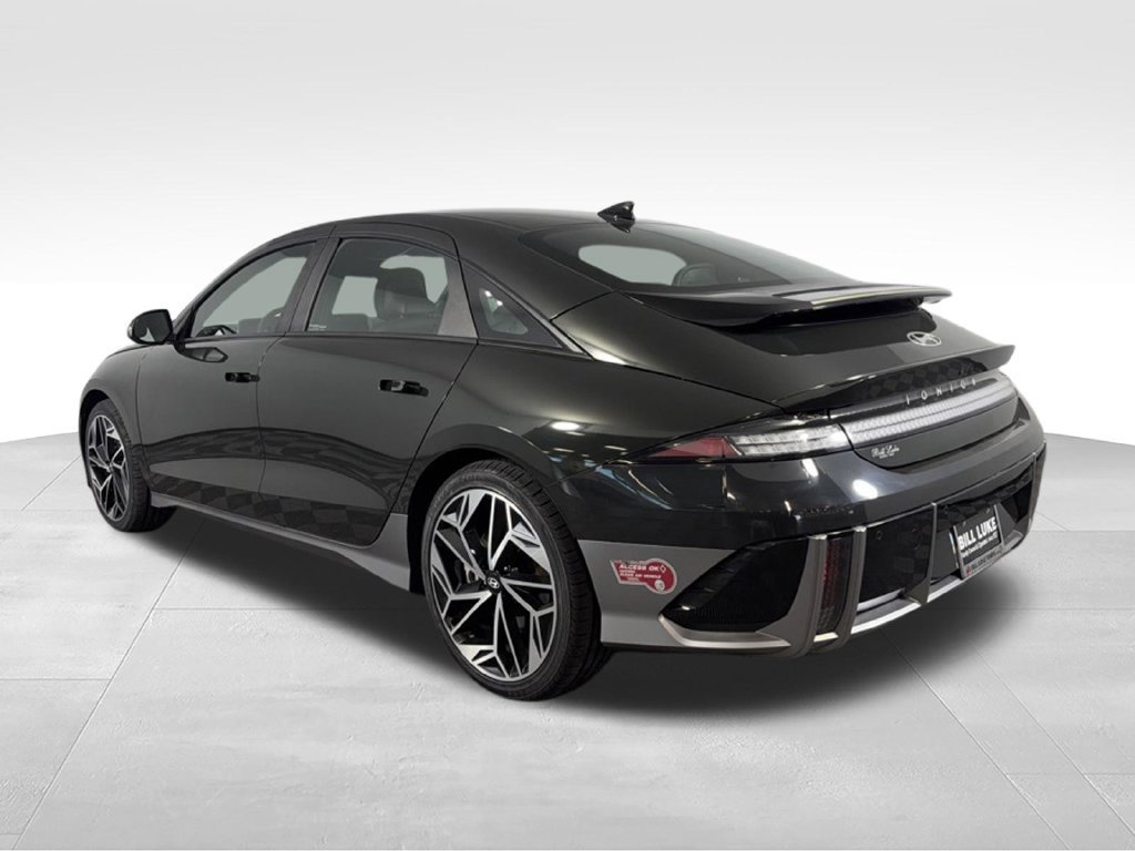 Used 2023 Hyundai Ioniq 6 SEL RWD image 9