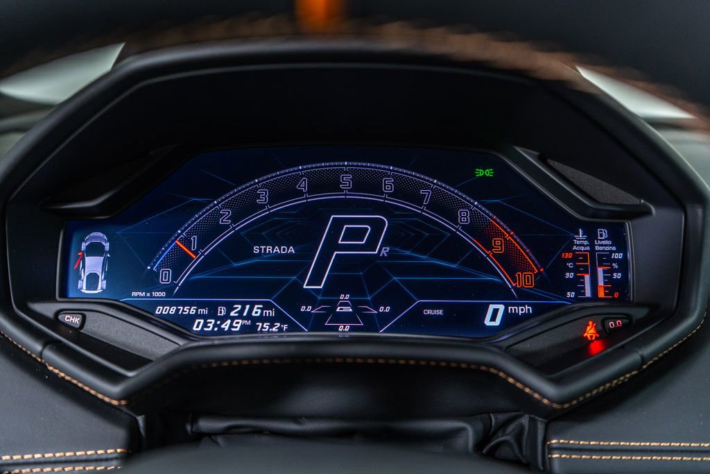 Used 2023 Lamborghini Huracan Tecnica image 21