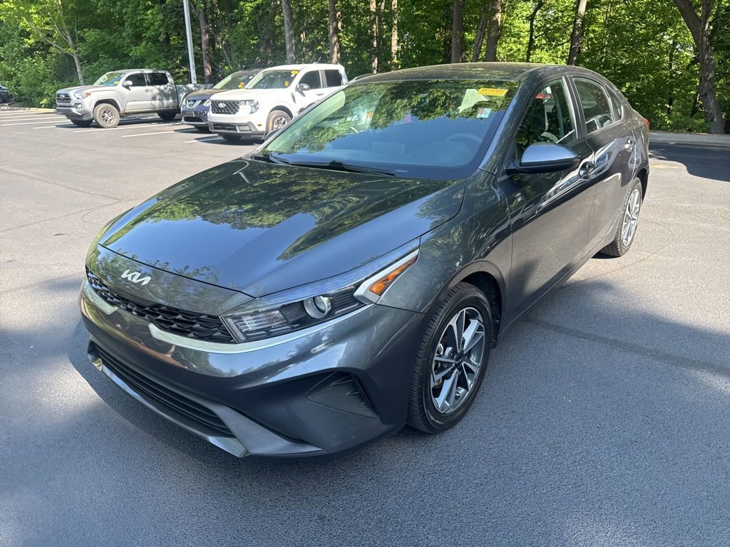 Used 2024 Kia Forte LXS FWD image 11