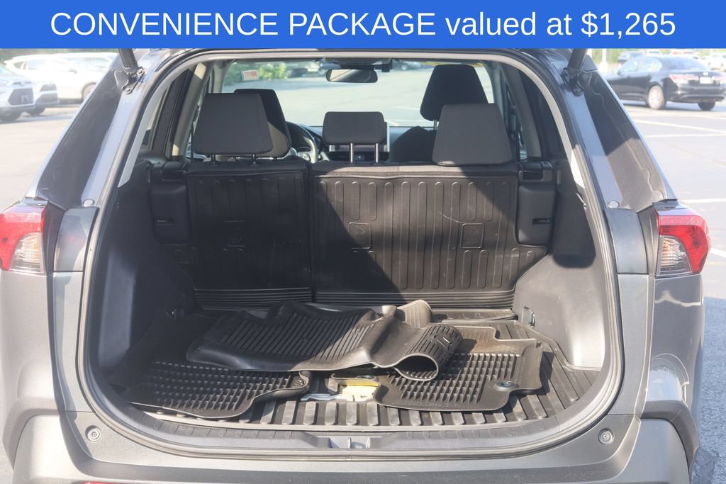 Used 2023 Toyota RAV4 XLE w/ Convenience Package AWD/4WD image 4